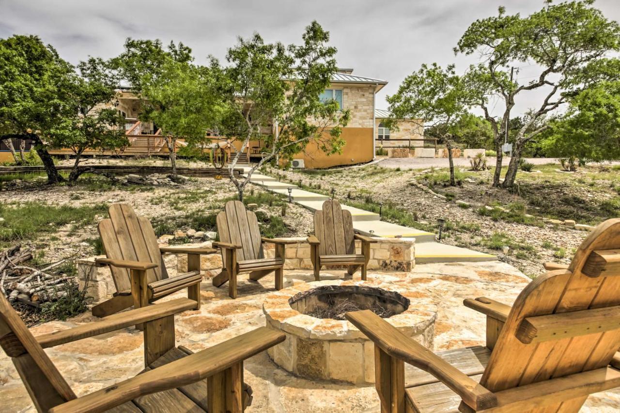 Ladera Wimberley Estate On 13 Acres With Hot Tub Βίλα Εξωτερικό φωτογραφία