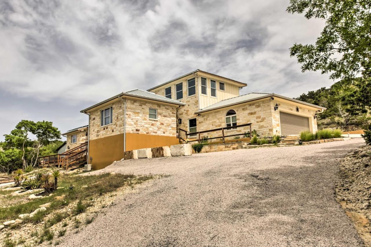 Ladera Wimberley Estate On 13 Acres With Hot Tub Βίλα Εξωτερικό φωτογραφία