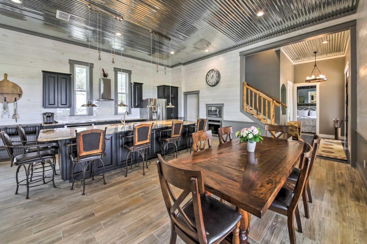 Ladera Wimberley Estate On 13 Acres With Hot Tub Βίλα Εξωτερικό φωτογραφία