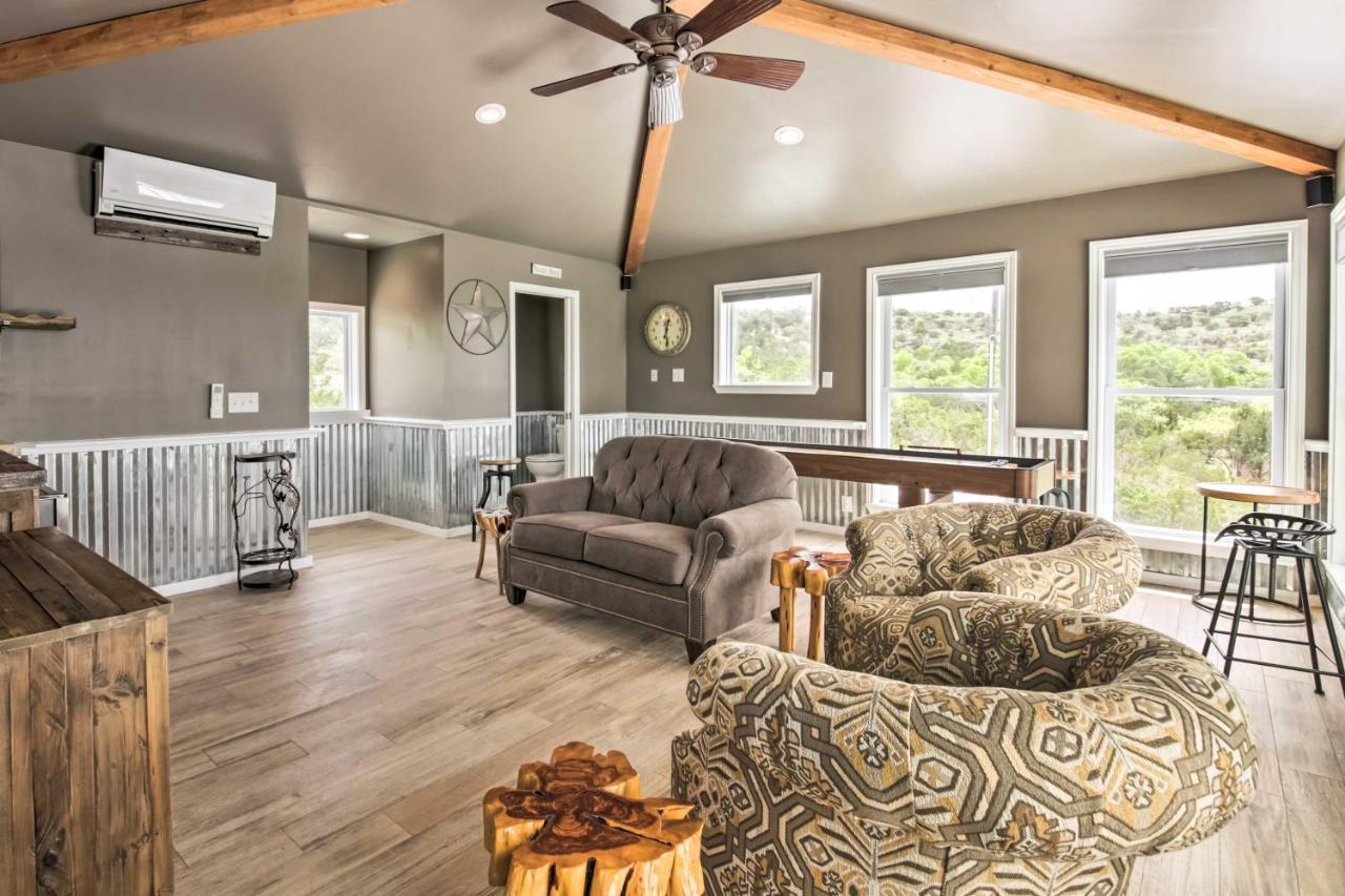 Ladera Wimberley Estate On 13 Acres With Hot Tub Βίλα Εξωτερικό φωτογραφία