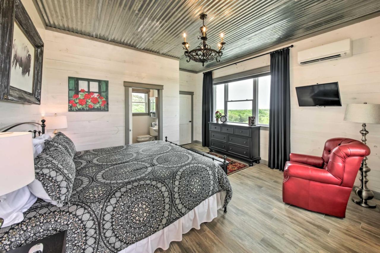 Ladera Wimberley Estate On 13 Acres With Hot Tub Βίλα Εξωτερικό φωτογραφία